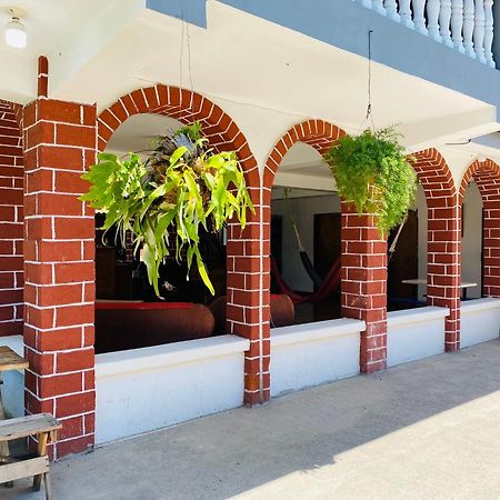 La Casona Sv Hostal ラ・リベルタード エクステリア 写真