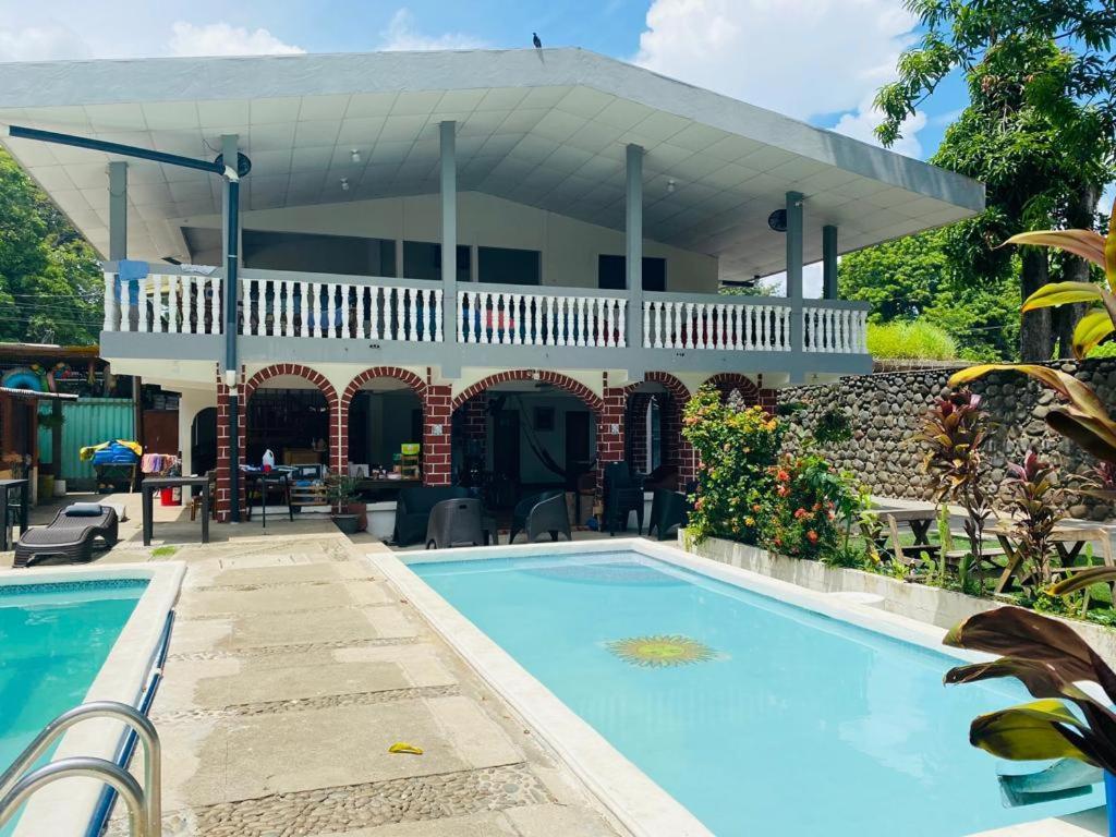 La Casona Sv Hostal ラ・リベルタード エクステリア 写真