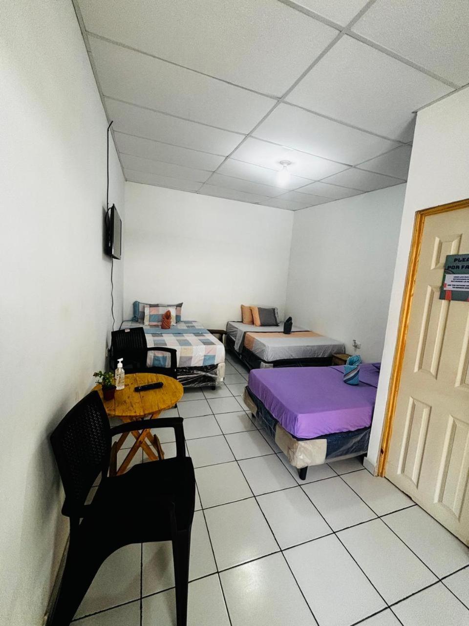 La Casona Sv Hostal ラ・リベルタード エクステリア 写真
